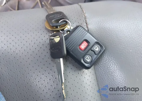 2011 Ford E-150 Commercial из США, поврежденный, VIN 1FTNE1EW8BDA65880